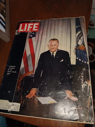 Vtg life magazine - life,